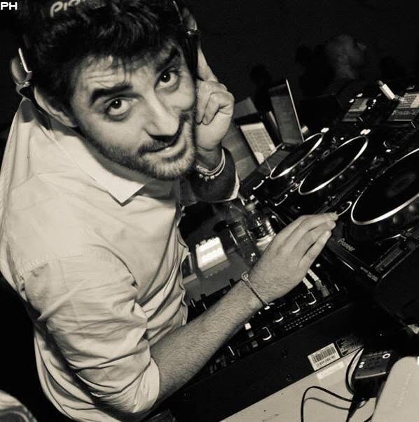 Lisio al mixer, in bianco e nero