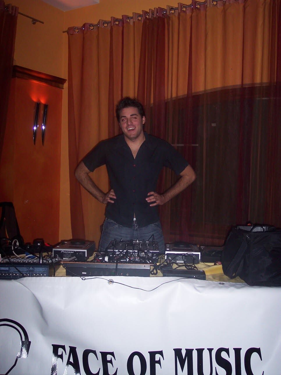 Alla consolle di Face of Music