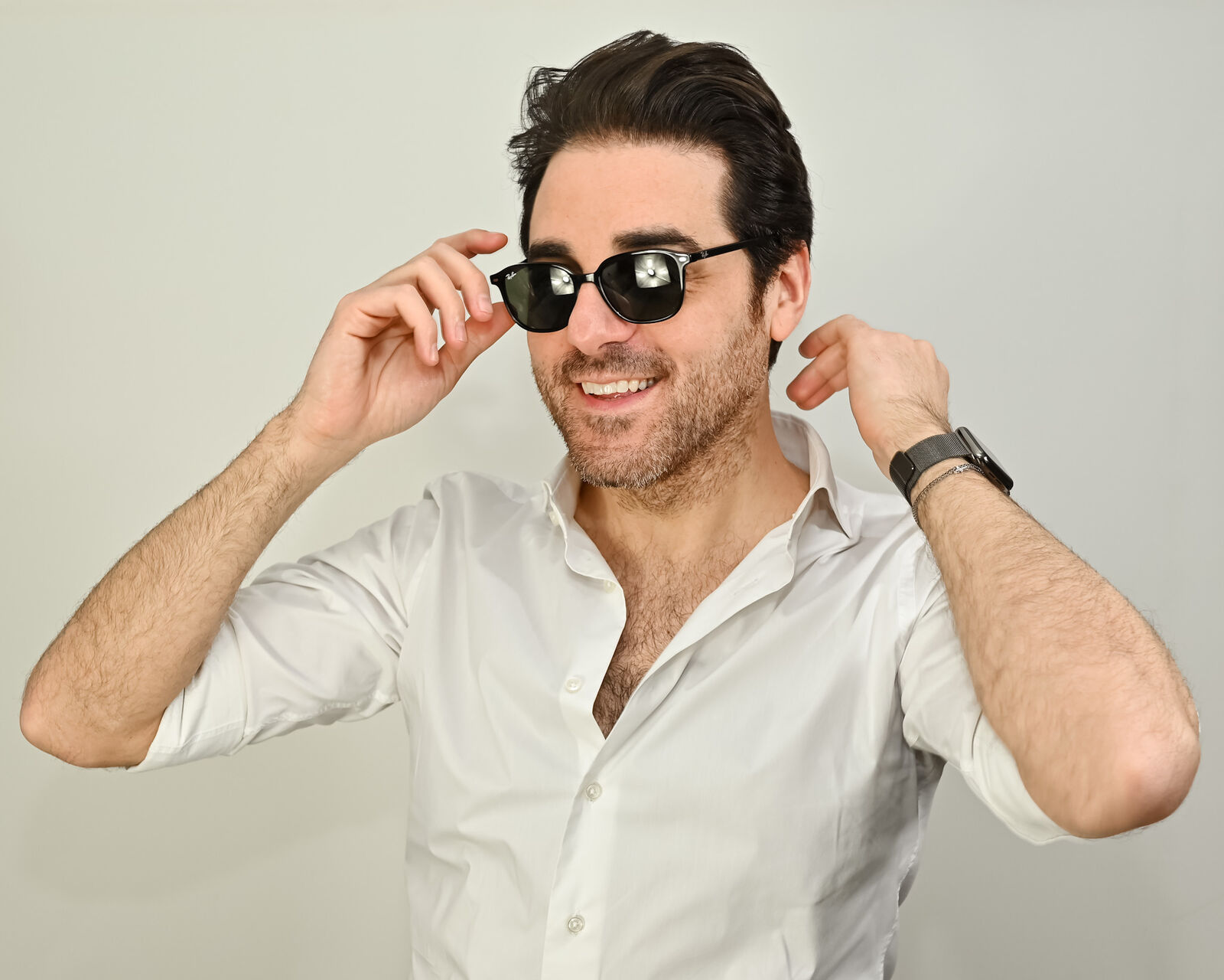 Lisio con gli occhiali da sole
